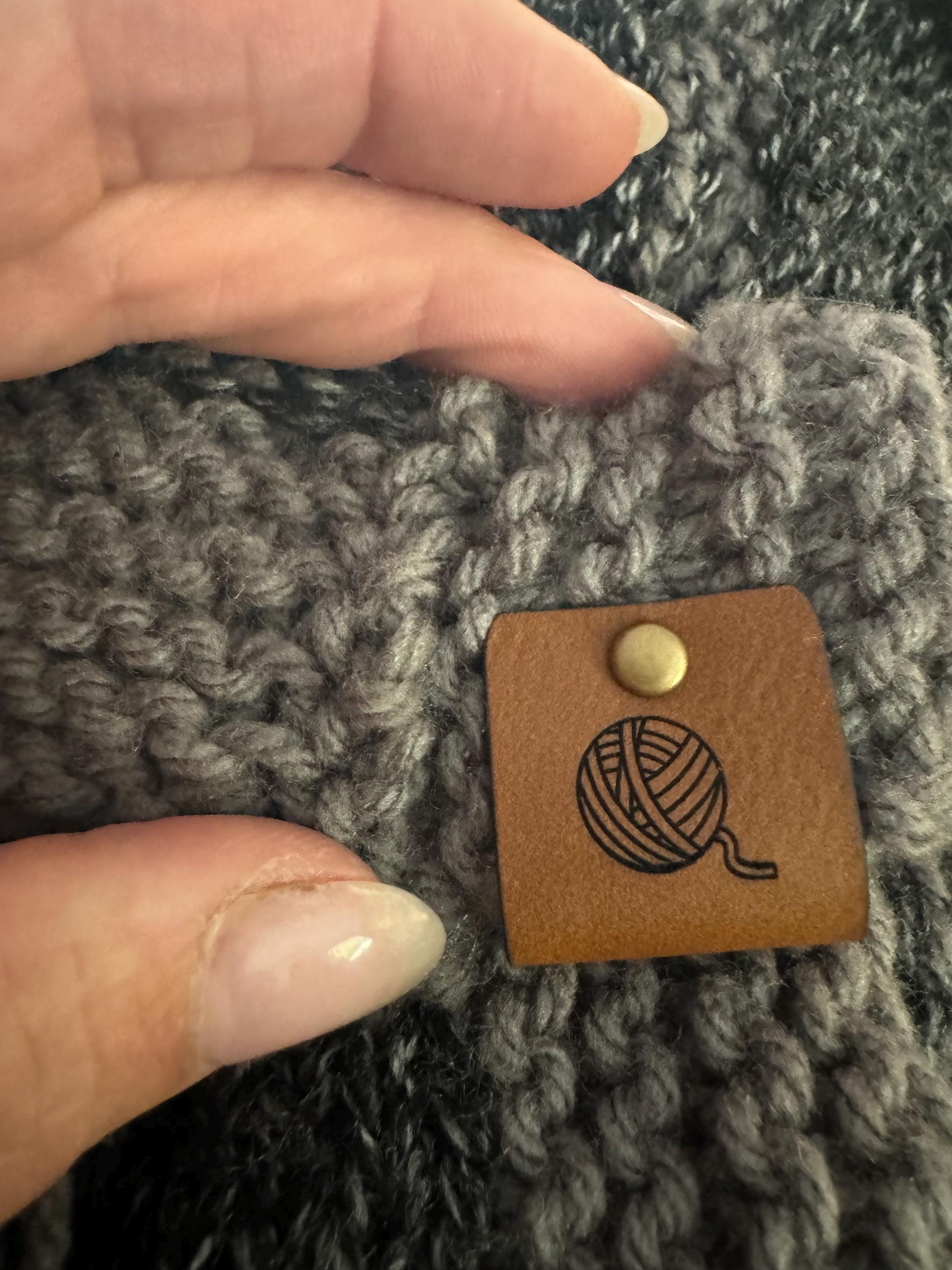 Set of 10 leatherette laser engraved personalized tags with hardware