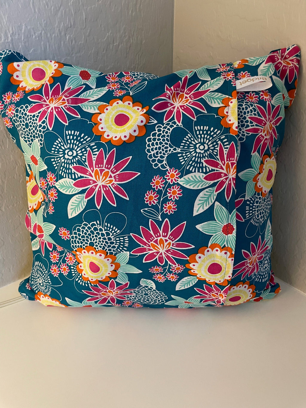 Assorted Pocket Pillows for reading or tablet